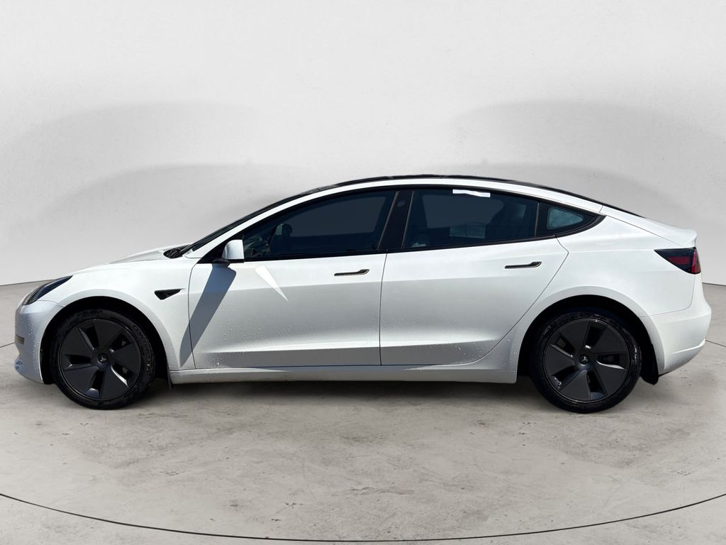 Used 2023 White Tesla Base image 8
