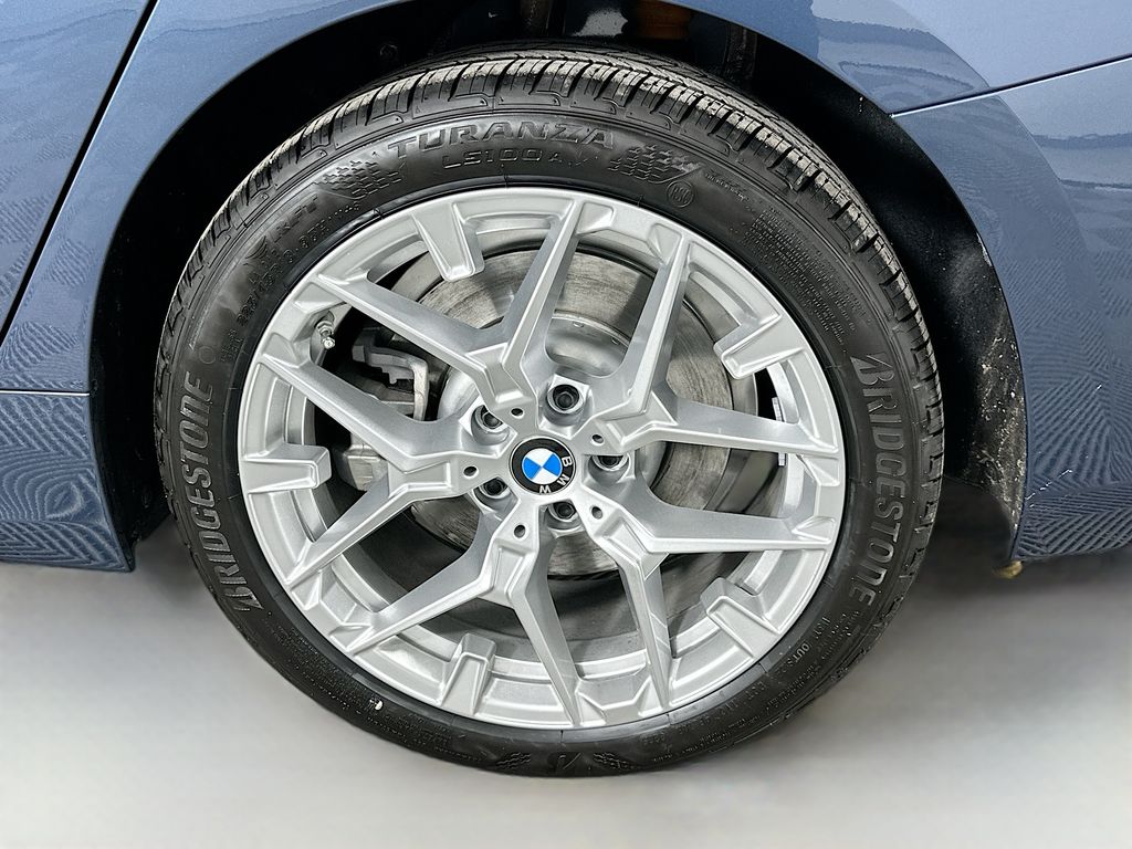 Thumbnail: 2026 BMW 3 Series - 23