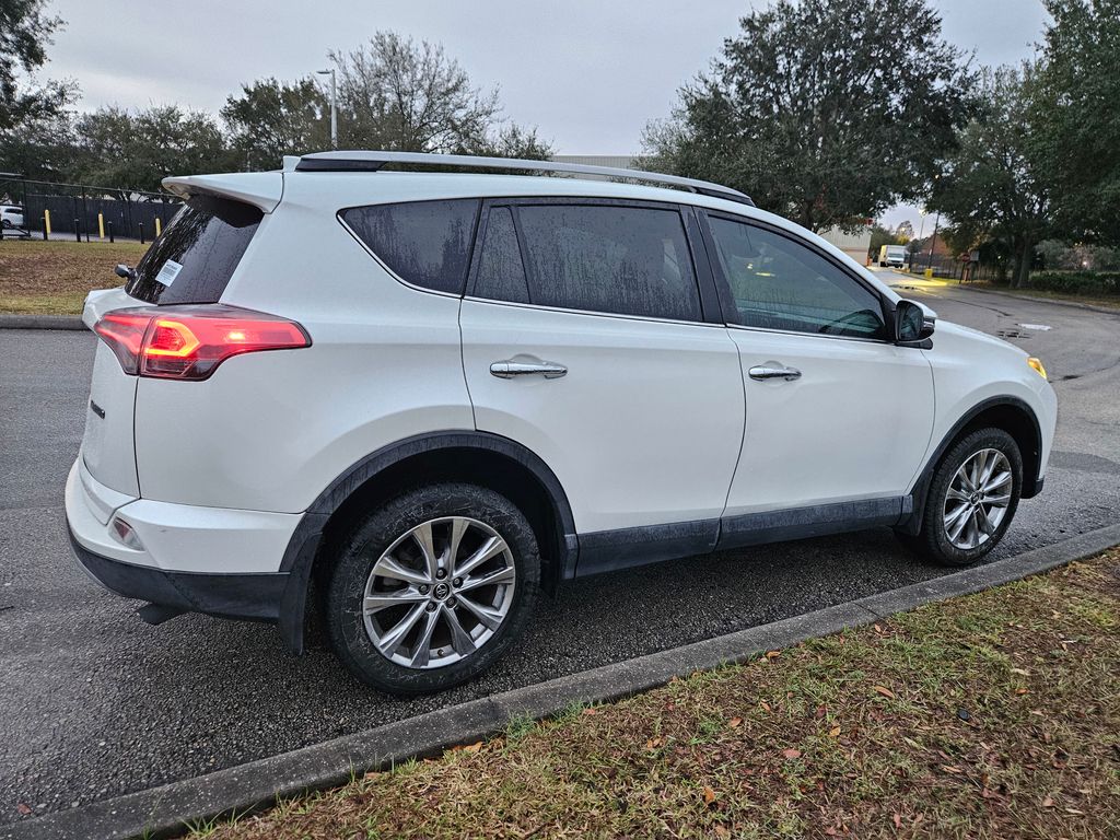 2017 Toyota RAV4 Limited 5