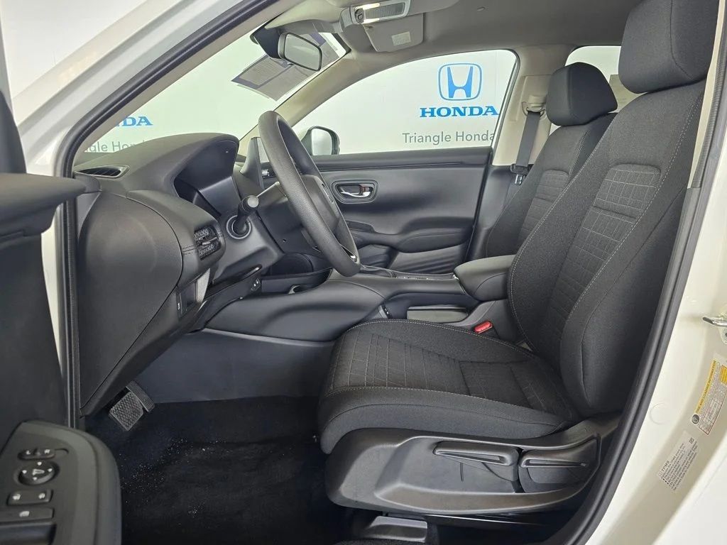 Thumbnail: 2027 Honda HR-V - 7