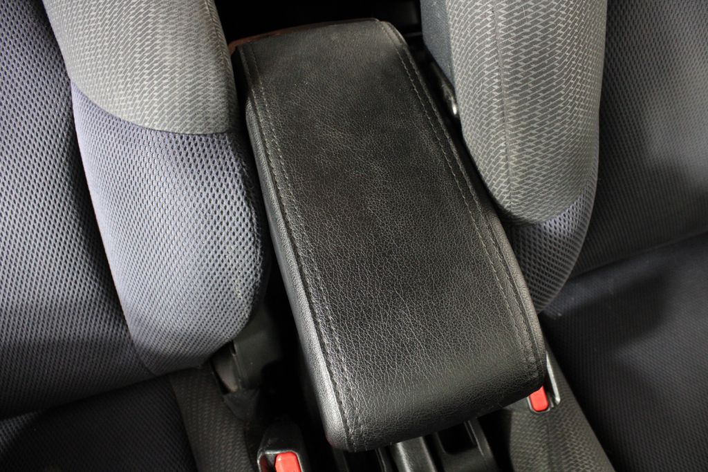 Used 2013 Honda Fit for sale in 