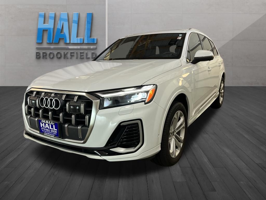 White 2025 Audi Q7 quattro Premium 45 TFSI SUV / Crossover All-Wheel Drive 8-Speed Automatic