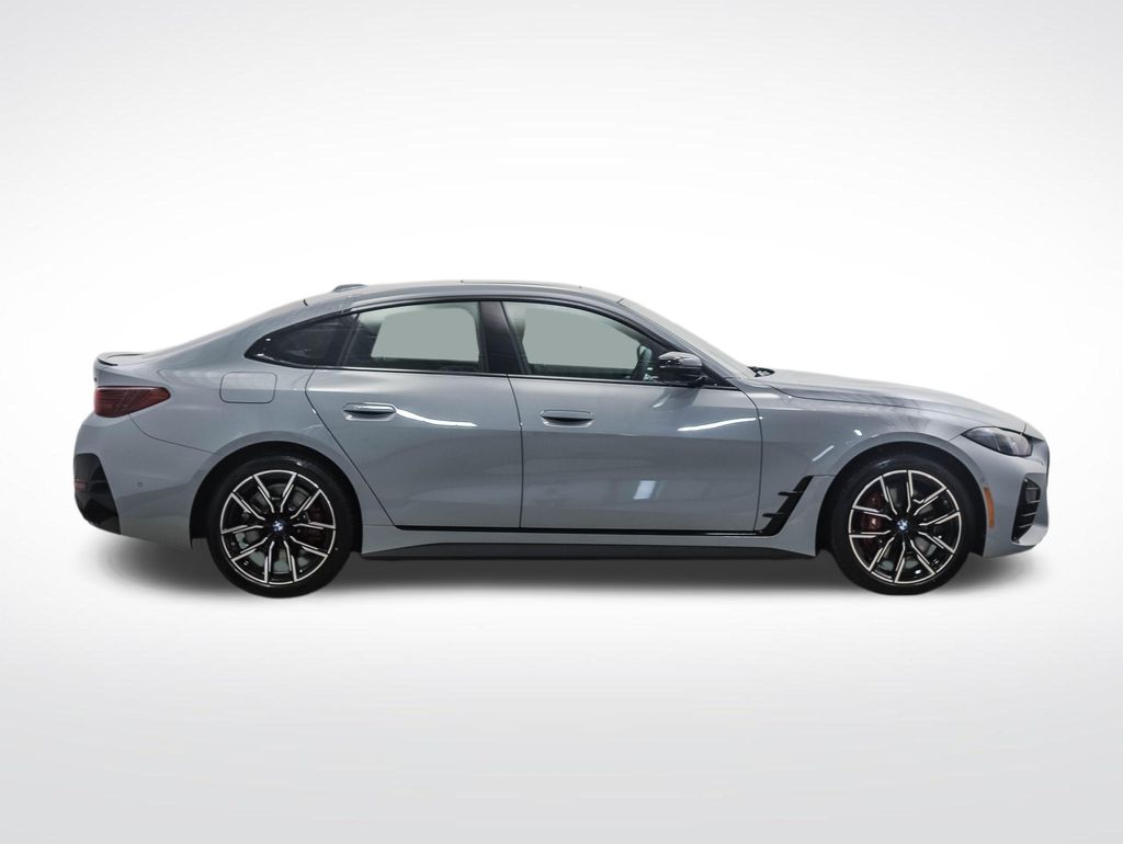 Thumbnail: 2026 BMW 4 Series - 6