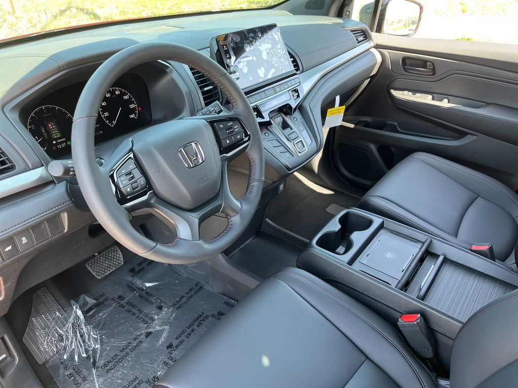 2025 Honda Odyssey Sport 12