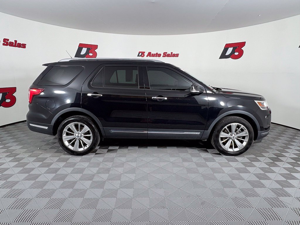 2019 Ford Explorer #7