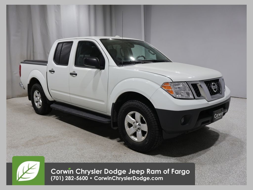 2015 Nissan Frontier SV Crew Cab 4WD