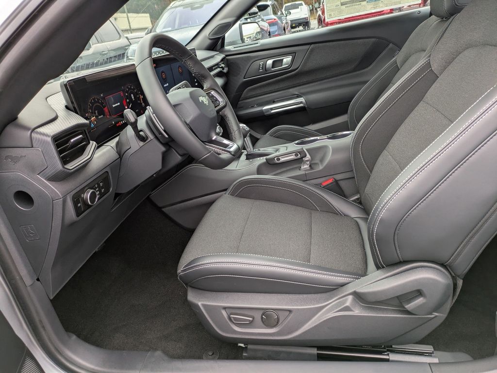 2025 Ford Mustang GT Fastback