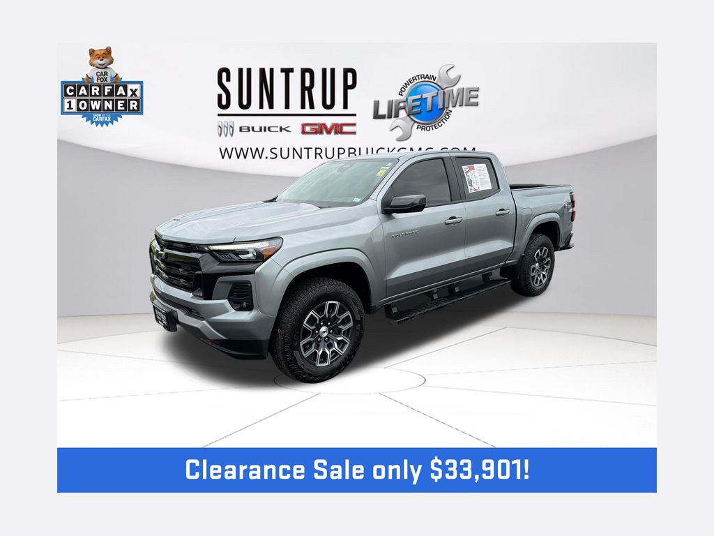 Sterling Gray Metallic 2025 Chevrolet Colorado Pickup Truck Four-Wheel Drive 8-Speed Automatic