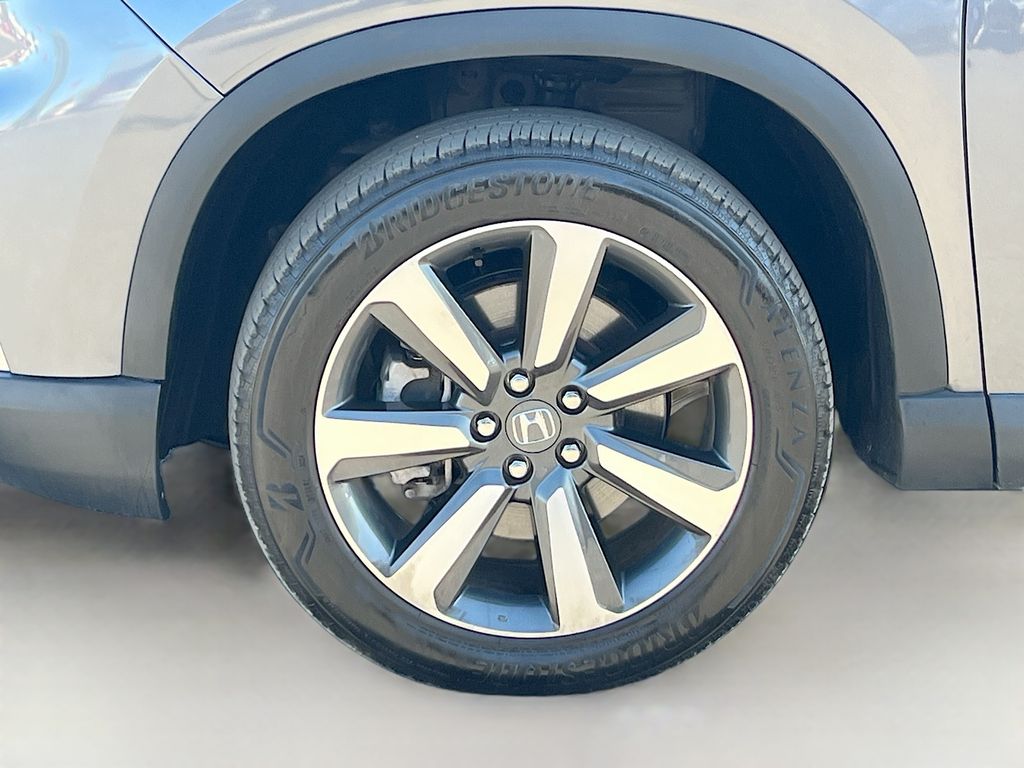 Used 2025 Gray Honda Touring image 34