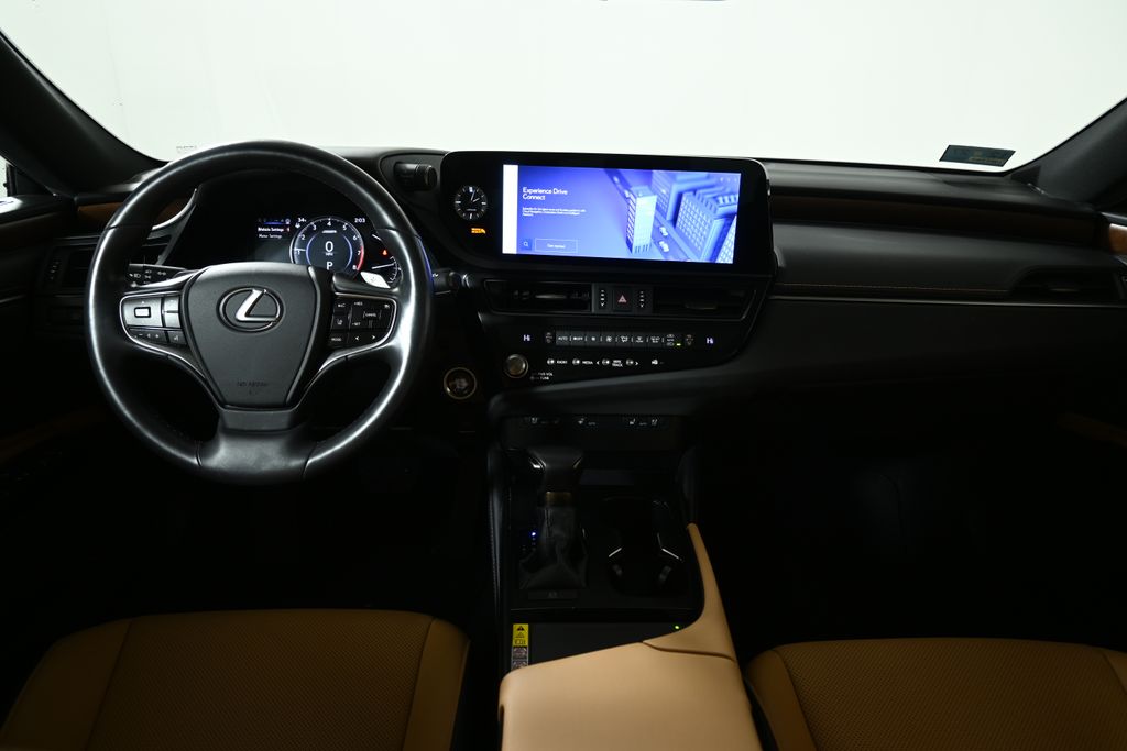 Thumbnail: 2025 Lexus ES - 17