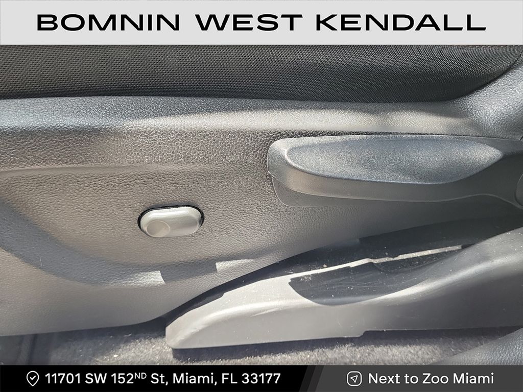 2020 Chevrolet Trax LS photo