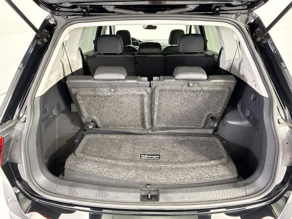 Thumbnail: 2023 Volkswagen Tiguan - 27