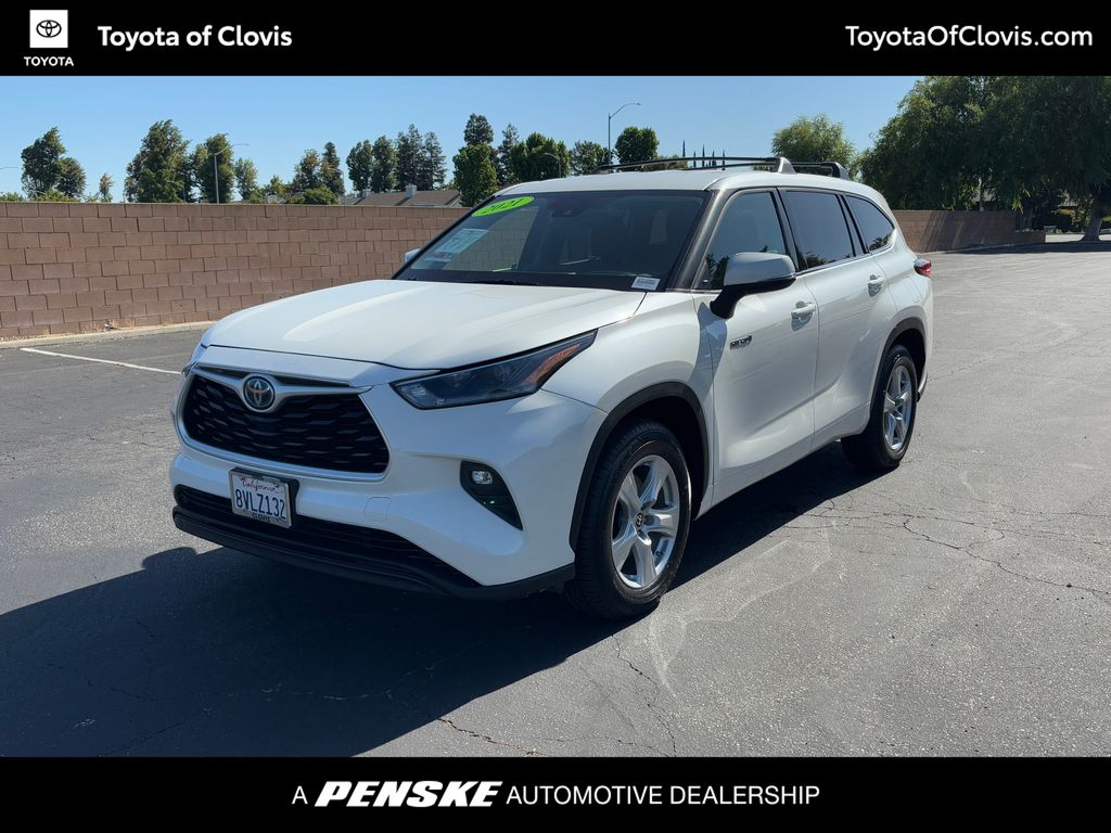 2021 Toyota Highlander LE -
                Clovis, CA