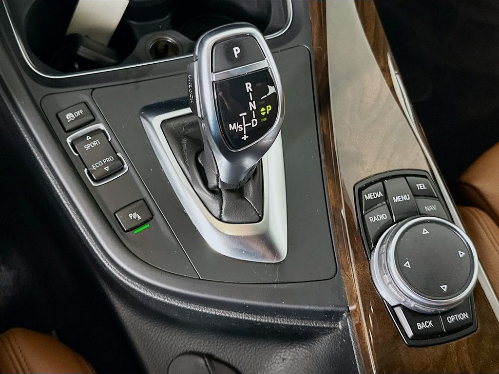 2016 BMW 3 Series 328i xDrive 17