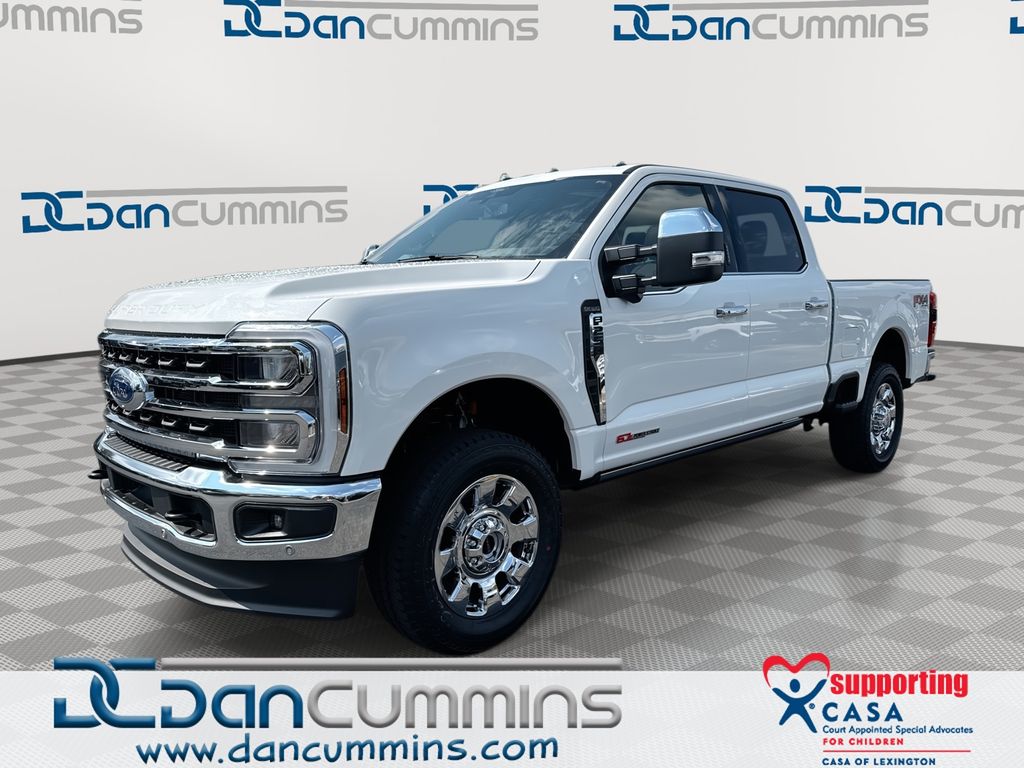 Star White Metallic Tri-Coat 2026 Ford F-250 Super Duty Pickup Truck Four-Wheel Drive Automatic