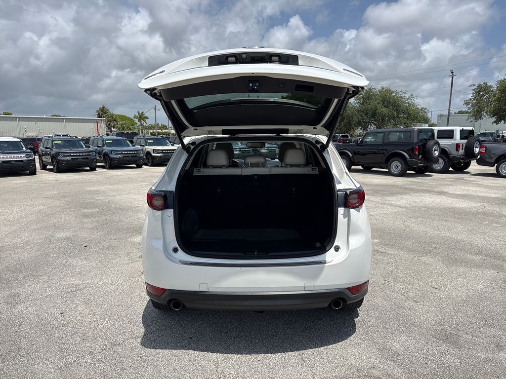 Certified Used 2020 White Mazda Grand Touring image 27