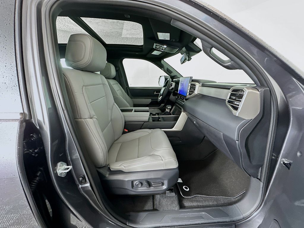 Thumbnail: 2026 Toyota Tundra - 29