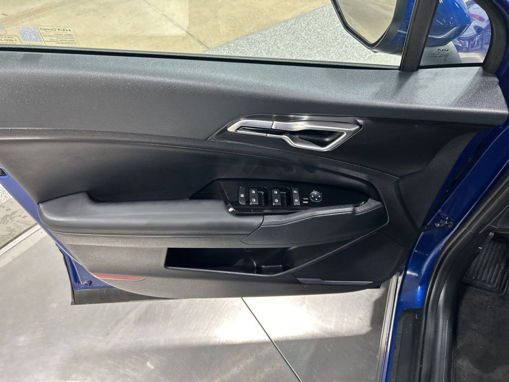 used 2025 Kia Sportage car, priced at $28,914