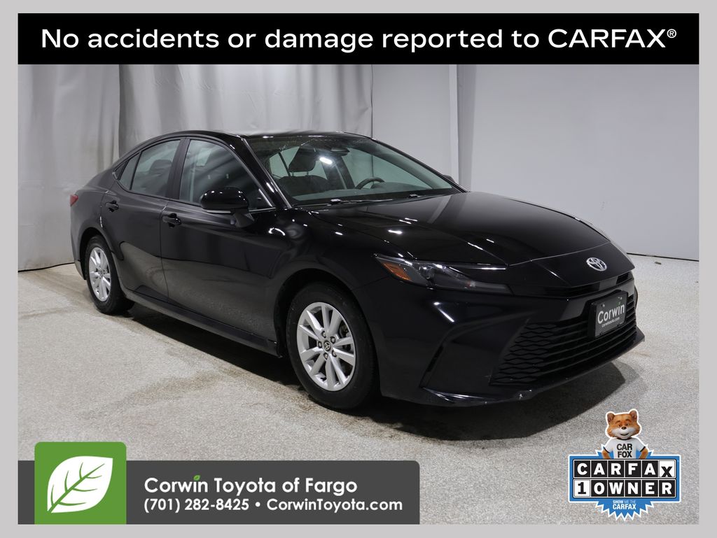 2025 Toyota Camry LE FWD