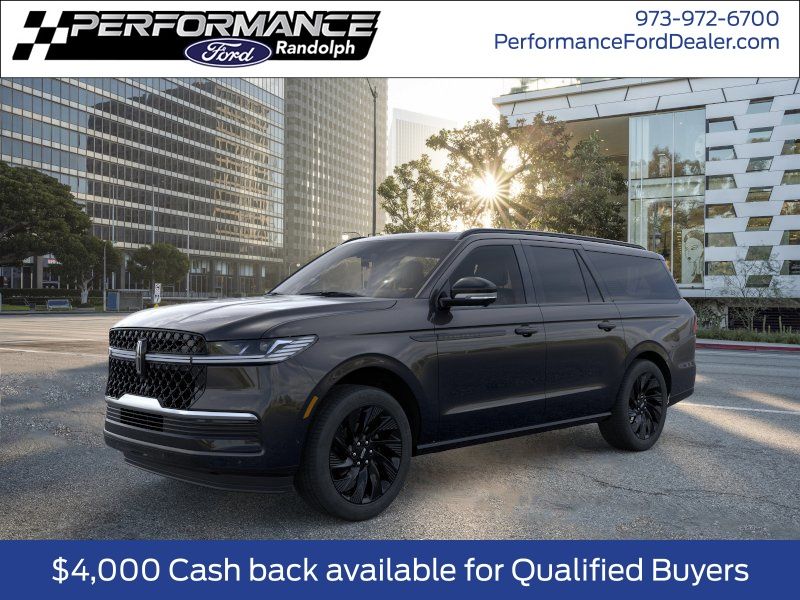Infinite Black Metallic Clearcoat 2026 Lincoln Navigator SUV / Crossover Four-Wheel Drive Automatic