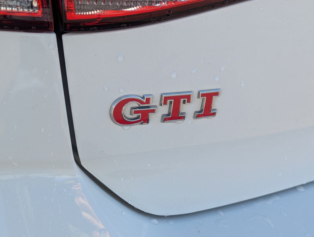 2019 Volkswagen Golf GTI 2.0T S 5