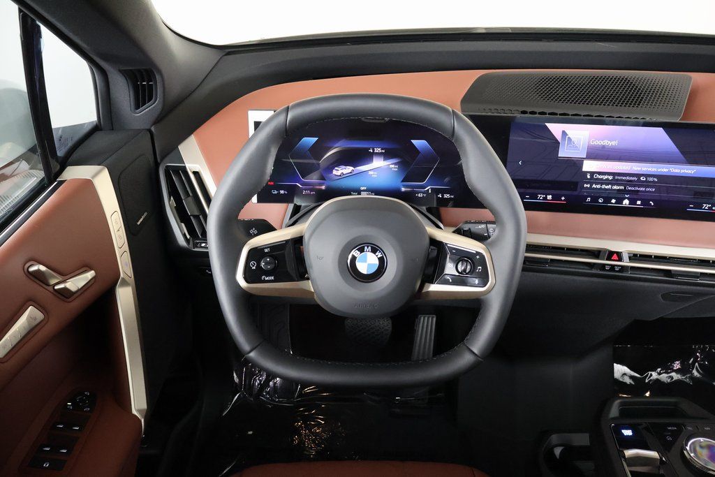 Thumbnail: 2026 BMW iX - 3