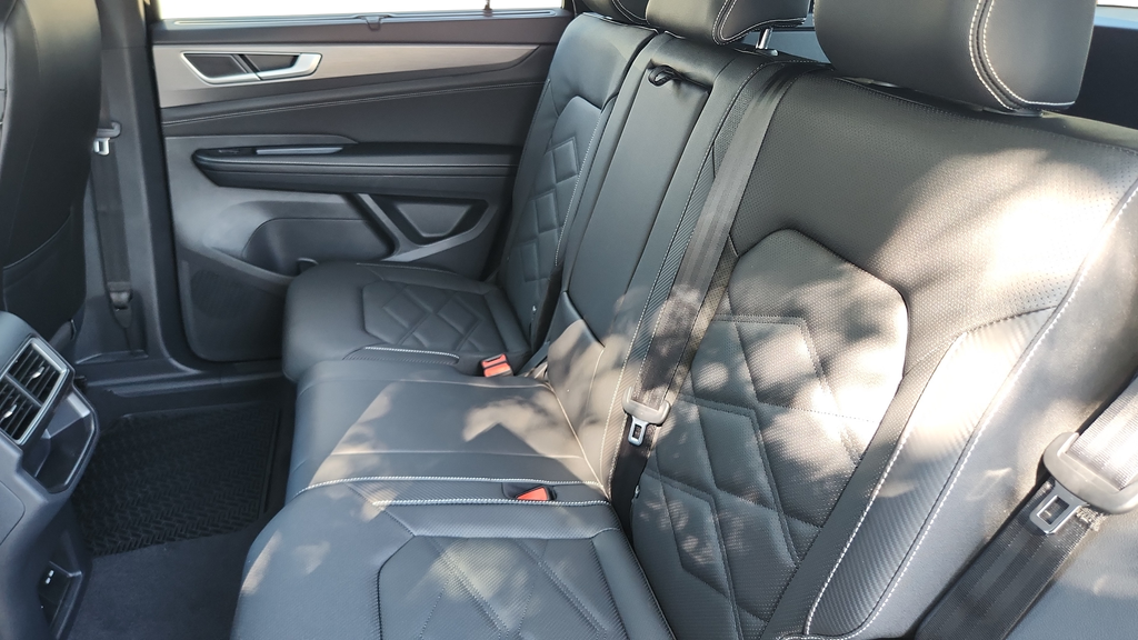 2026 Volkswagen Atlas Cross Sport