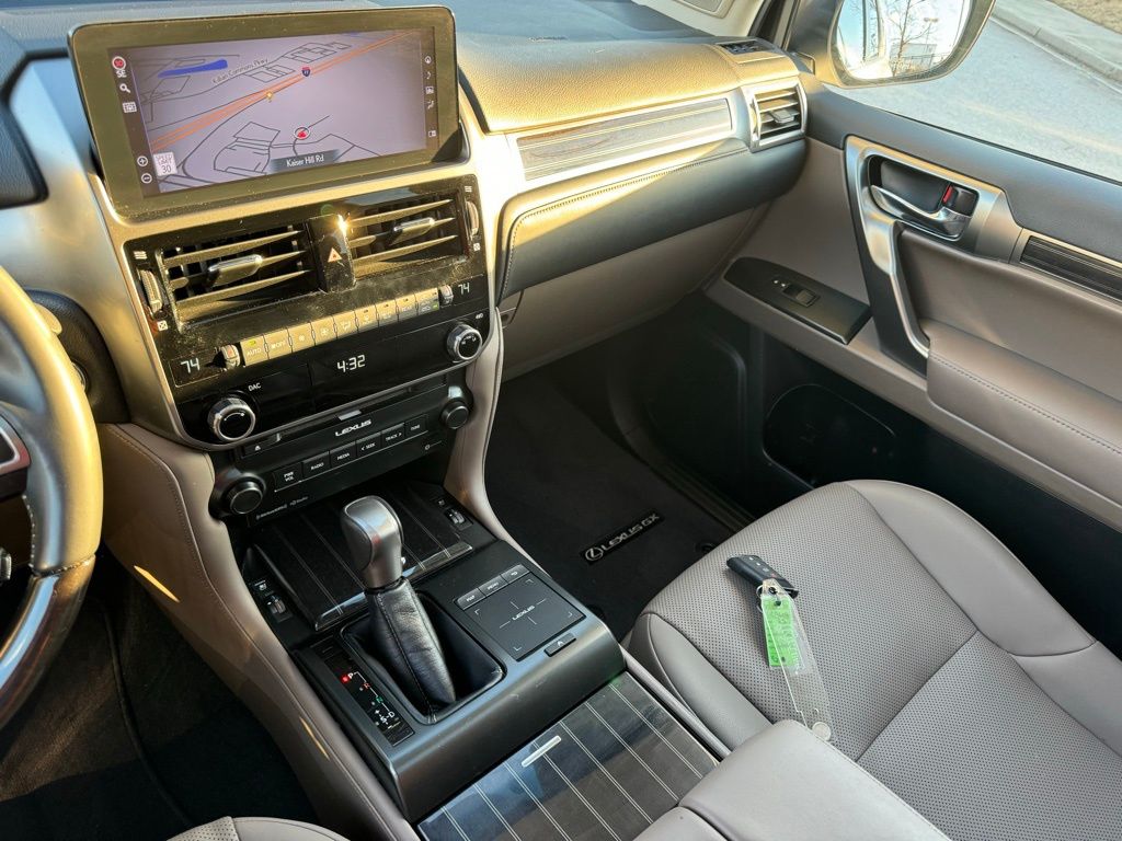 2023 Lexus GX 460 35