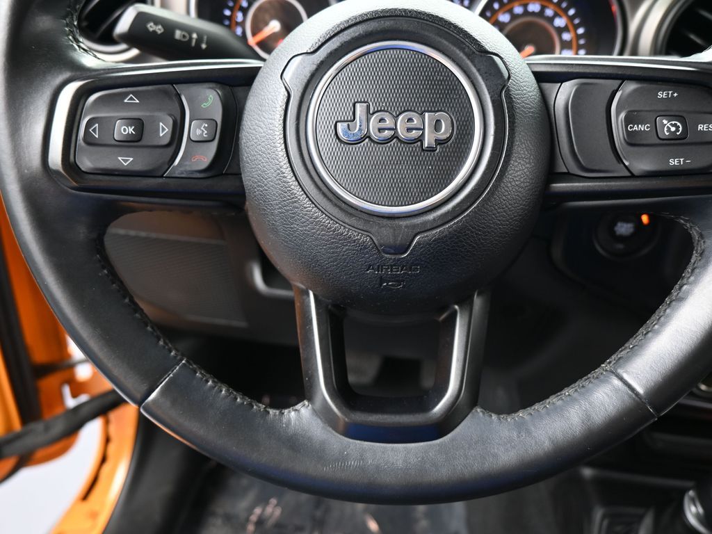 Used 2018 Hellayella Clearcoat Jeep Unlimited Sport S image 27