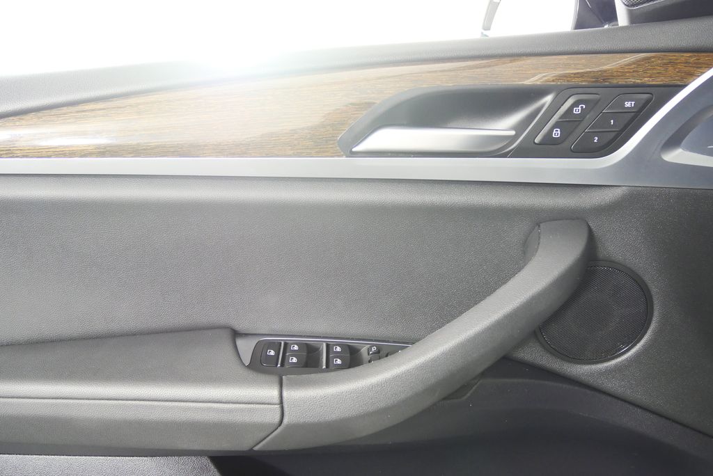 Thumbnail: 2019 BMW X3 - 9