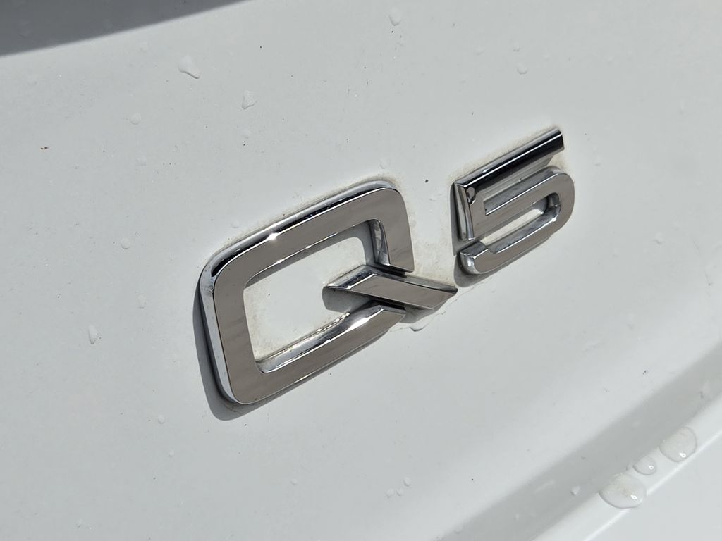 used 2024 Audi Q5 e car, priced at $36,592