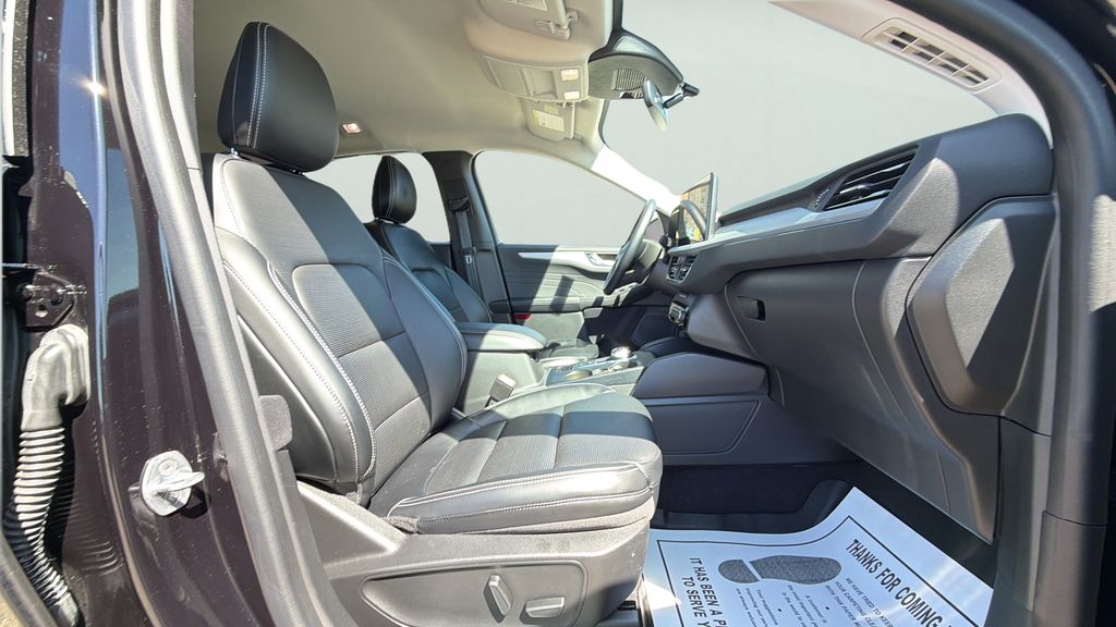 2023 Ford Escape