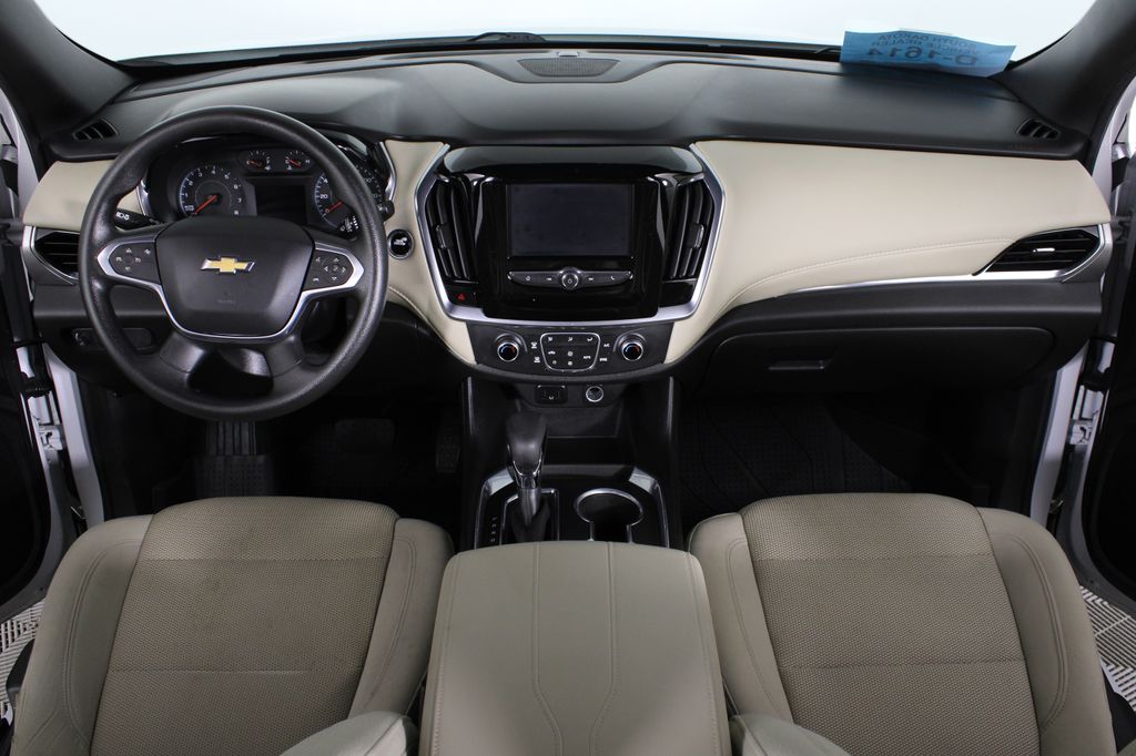 Used 2022 Chevrolet Traverse for sale in 