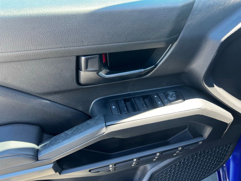 2025 Toyota Tacoma SR5 Double Cab photo 19