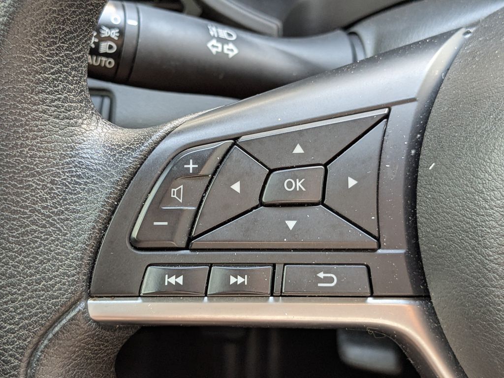 Used 2025 Nissan Altima Sedan