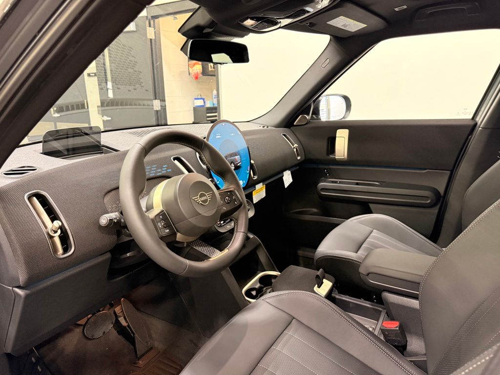 Thumbnail: 2027 MINI Cooper Countryman - 11