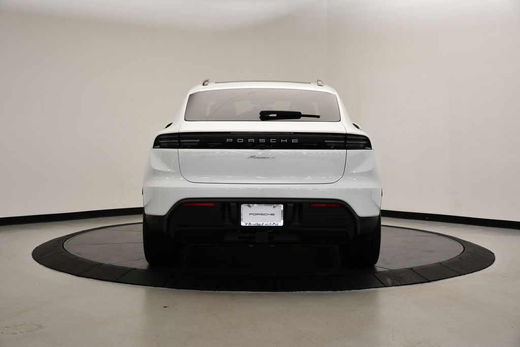 Thumbnail: 2025 Porsche Macan - 6