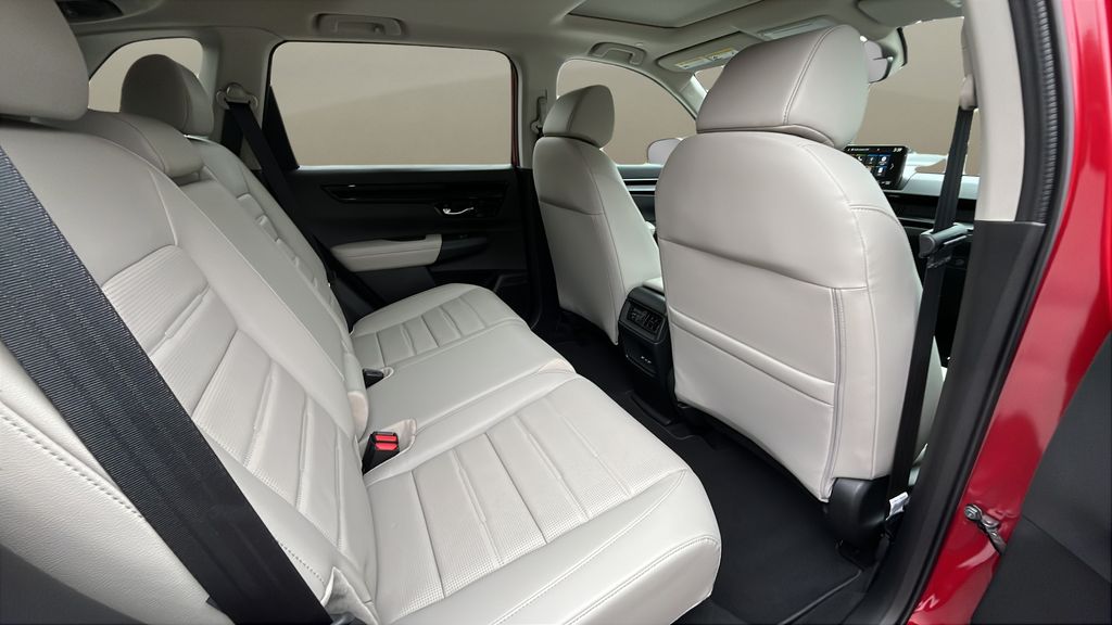 used 2025 Honda CR-V car, priced at $34,450