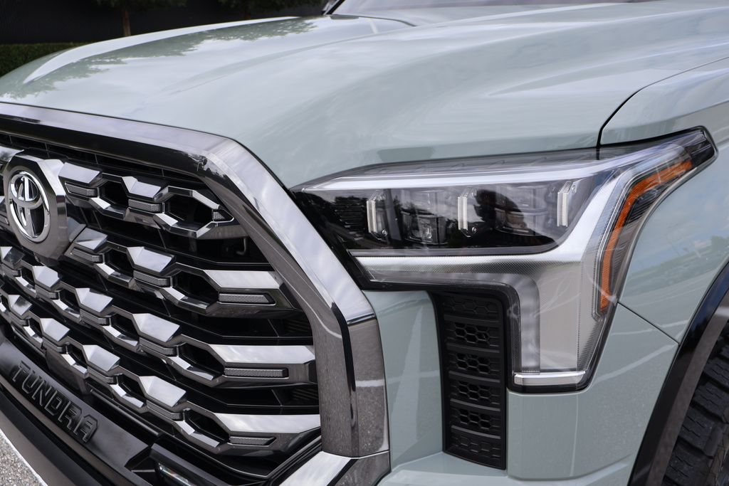 Thumbnail: 2024 Toyota Tundra - 3