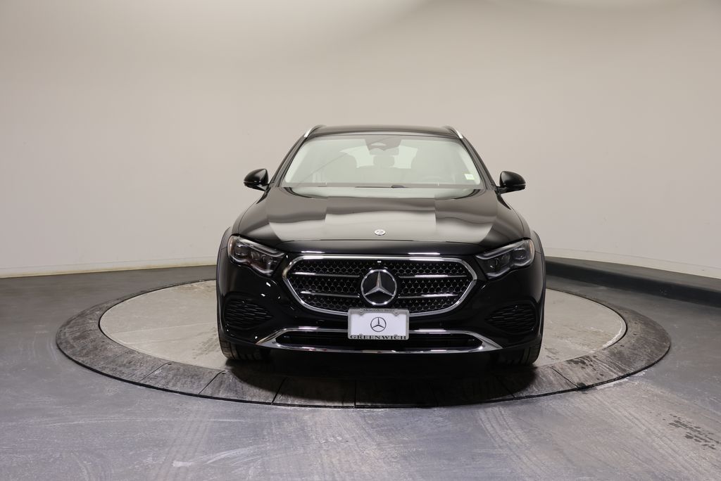 Thumbnail: 2026 Mercedes-Benz E-Class - 2