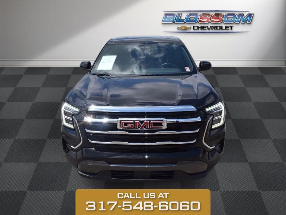 2025 GMC Terrain #2
