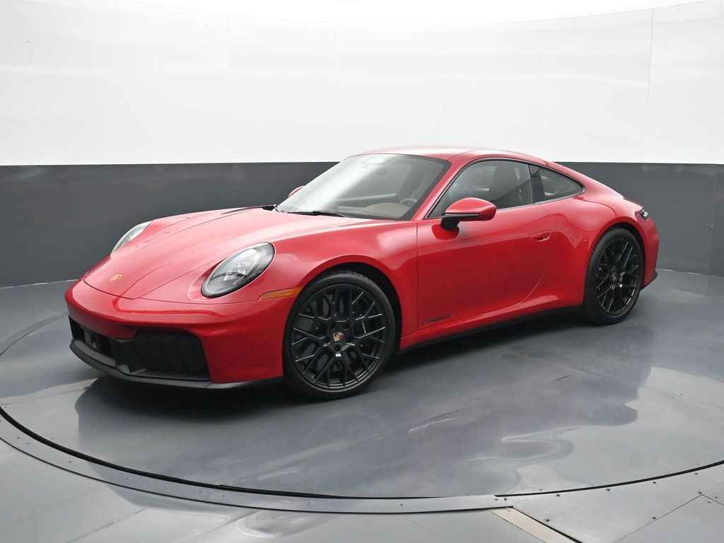 2026 Porsche 911 Carrera 4 GTS