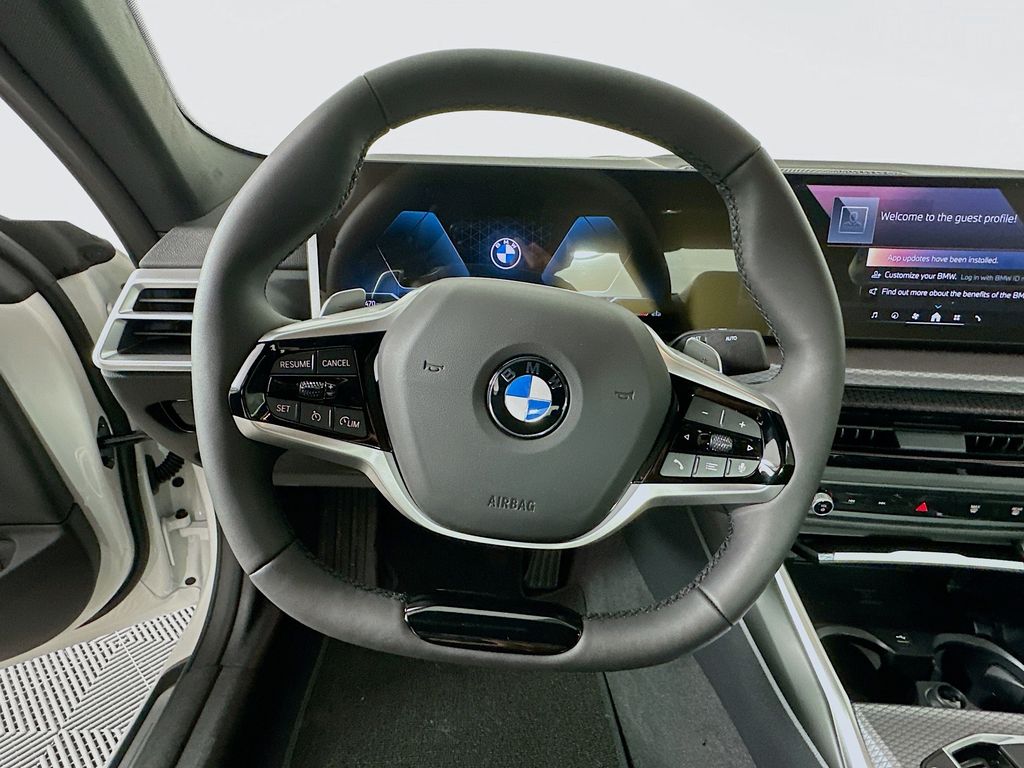 Thumbnail: 2025 BMW 4 Series - 10