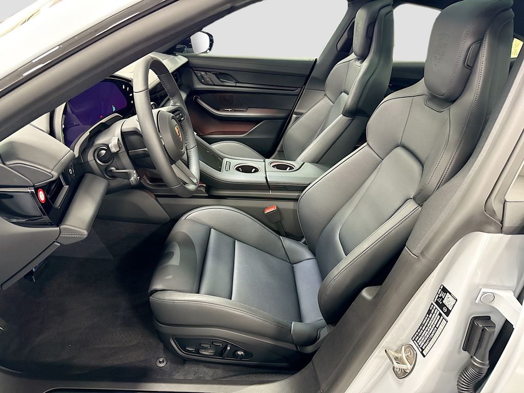 Thumbnail: 2026 Porsche Taycan - 5