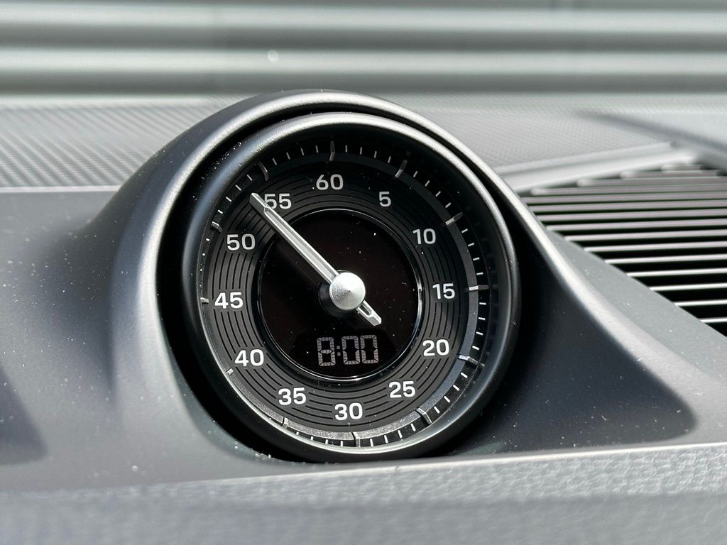 Thumbnail: 2025 Porsche  - 28