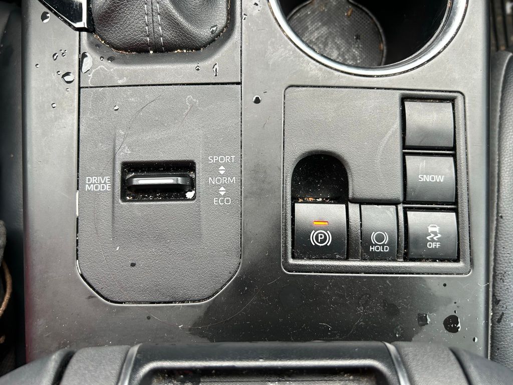 Thumbnail: 2024 Toyota Highlander - 29