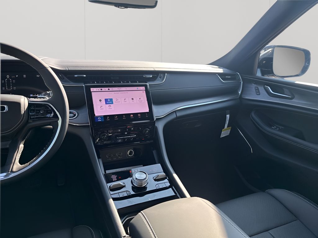 New Car 2025 Jeep Grand Cherokee L  Overland For Sale Under $60,000 In Austin, Texas