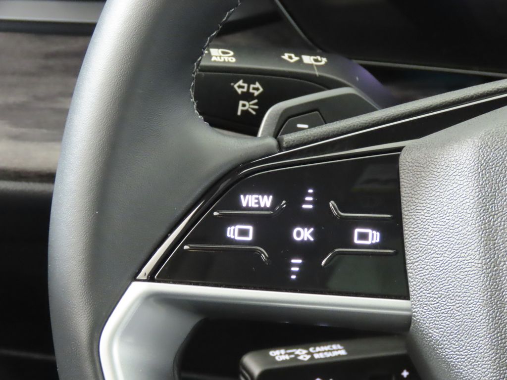 Thumbnail: 2025 Audi Q5 - 17