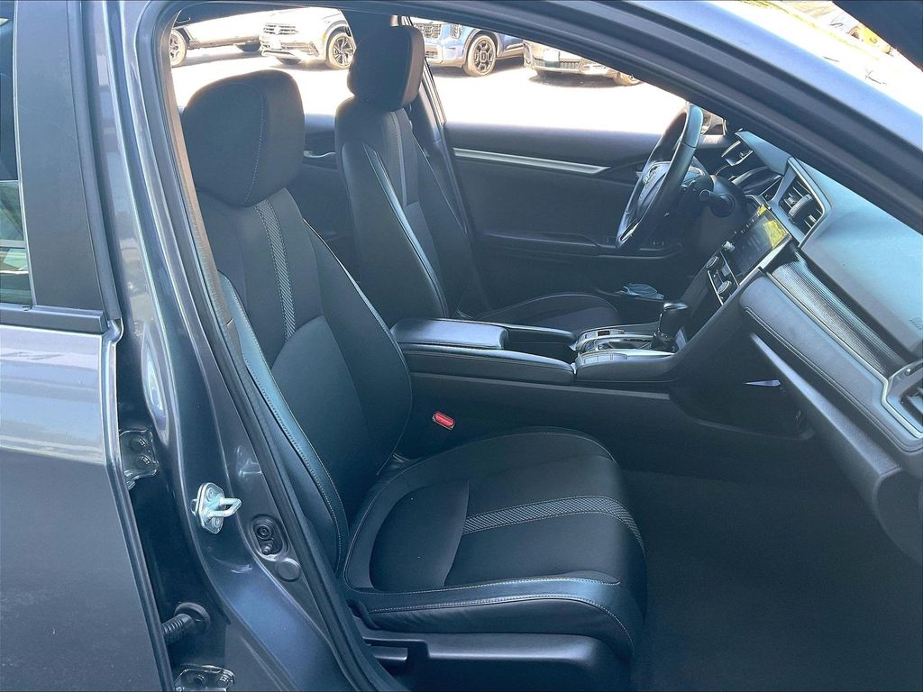 2021 Honda Civic — photo 11