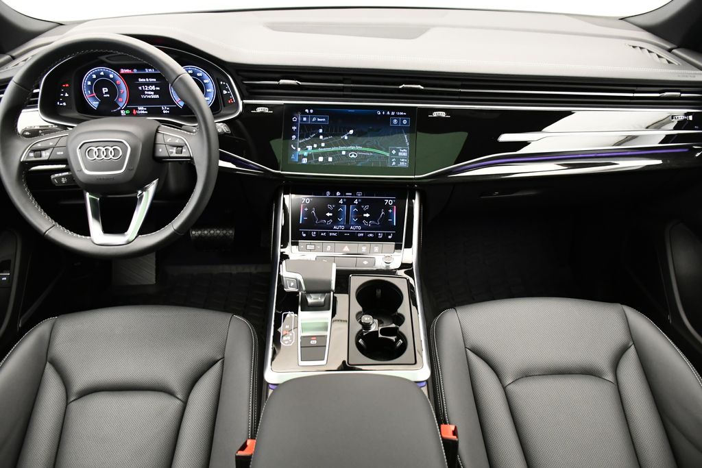 Thumbnail: 2025 Audi Q8 - 20